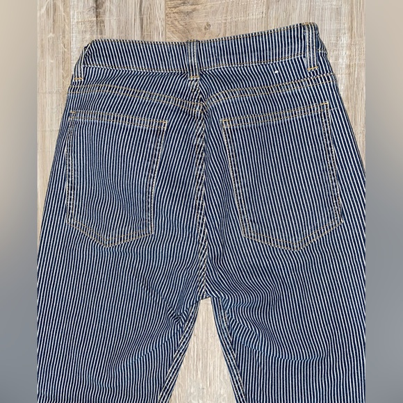 American apparel jeans size 26, in great condition worn only a few times - Picture 2 of 4